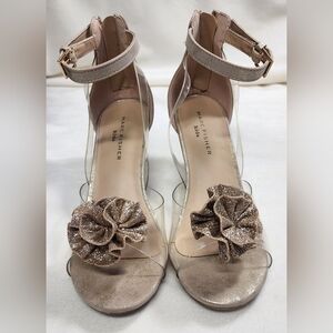 Marc Fisher Gold Beige Heels.